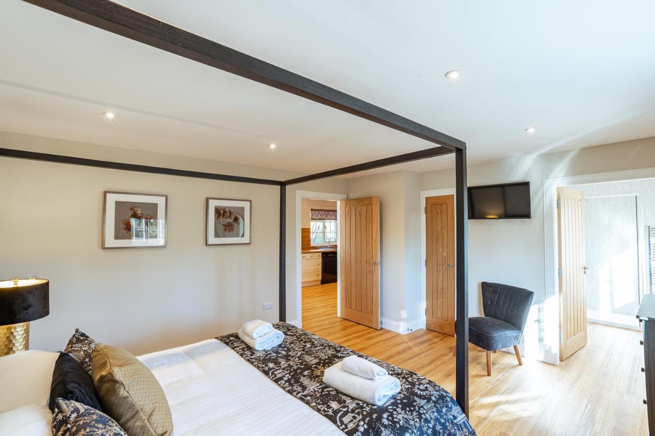 Sparrowhawk Cottage With Hot Tub نيوتن ستيوارت المظهر الخارجي الصورة